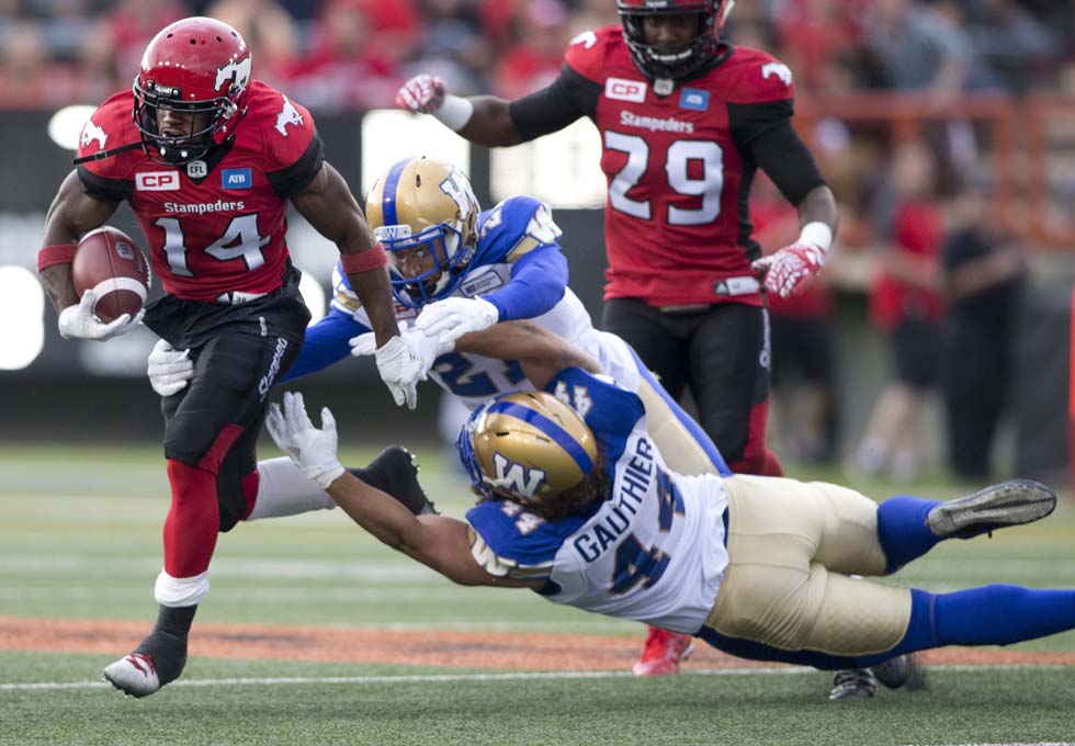 STAMPEDERS 36 BLUE BOMBERS 22