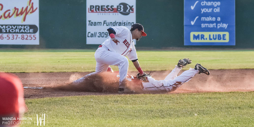 DAWGS BITE RED SOX 6-3