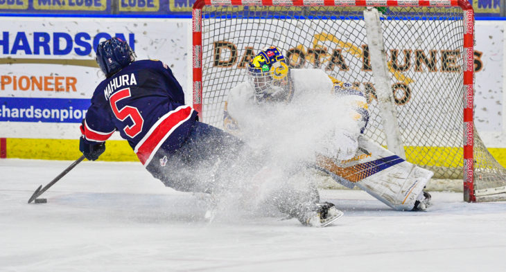 COORS LIGHT RECAP: BLADES TOP PATS 2-1 IN SHOOTOUT