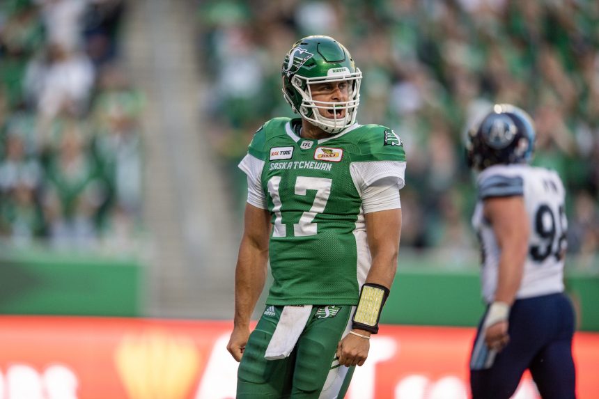 RIDERS BRING BACK COLLAROS